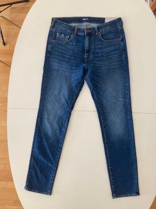 Gas. Pantalón vaquero azul. W34 L32