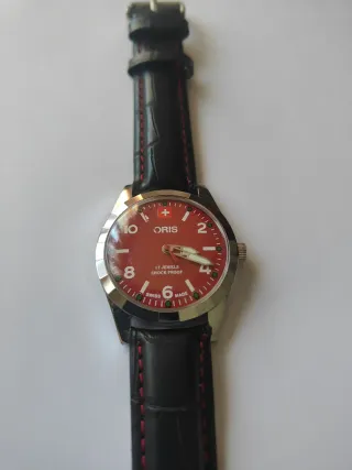 Reloj Oris Cuerda Negro/Rojo