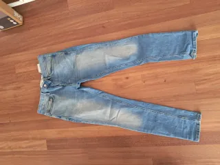 Pantalones vaqueros slim Pull&Bear