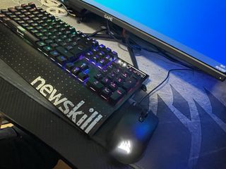 PC Gaming MSI + Monitor 165Hz + Periféricos