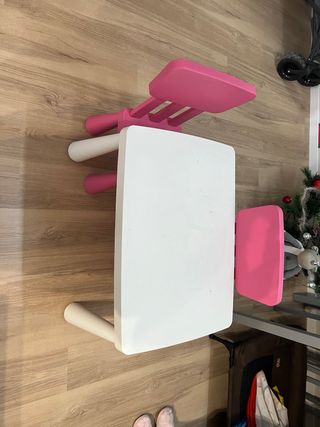 Mesa y 2 Sillas Infantiles Ikea