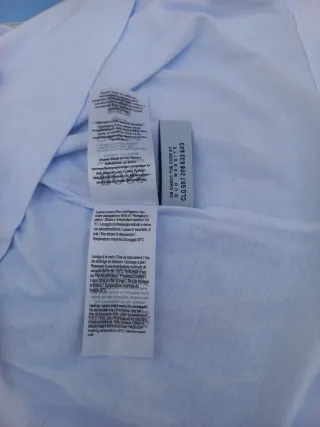 Camiseta BOSS Blanca con Logo Azul