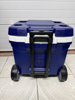 Nevera Igloo Latitude 62L con Ruedas