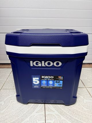 Nevera Igloo Latitude 62L con Ruedas
