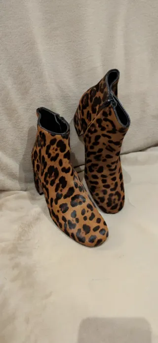 Botines Leopardo Zara