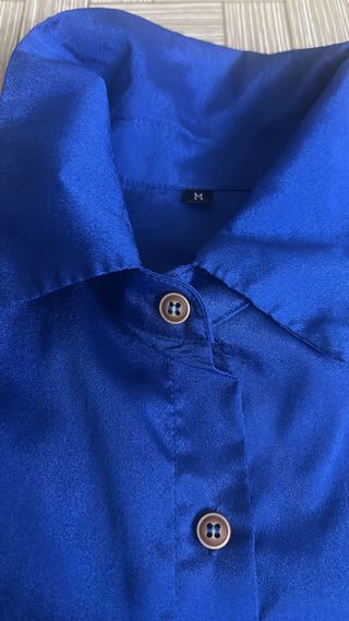 Camisa azul talla M