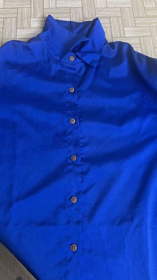 Camisa azul talla M