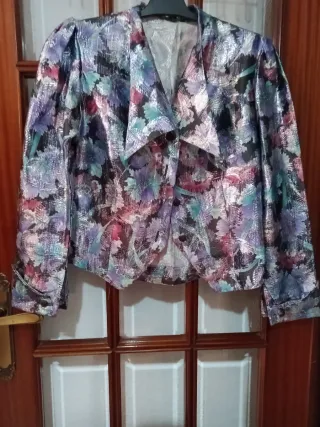 Blusa fiesta plateada floral