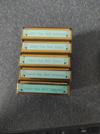 Scatoline Art Decò Lackerli Huus Moda