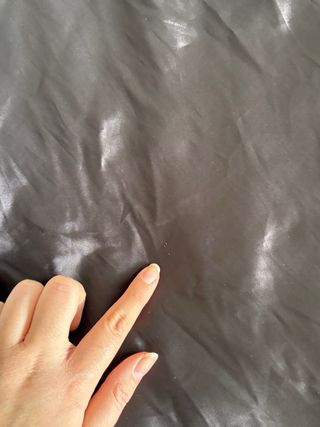 Top tirantes negro Stradivarius estilo satinado