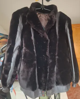 Chaquetón mujer T 44 marrón