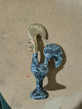 Gallo decorativo de metal