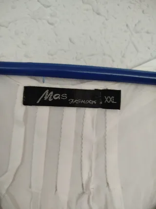 Lote 4 Prendas,12 euros: Camisas, Chaleco y Blusa