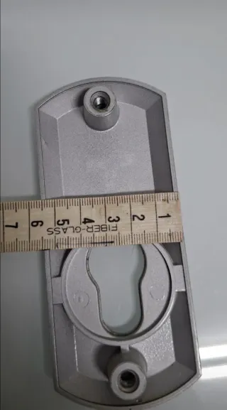 Escudo Cerradura Ezcurra