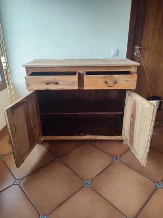 Aparador de Acacia Maciza