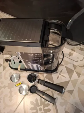 Cafetera Cecotec Cafelizzia 790 Steel