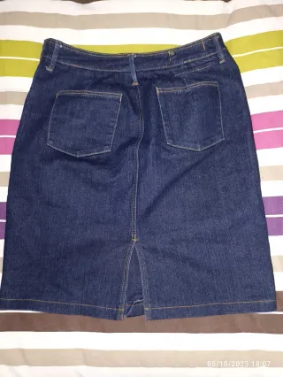 Falda Mango botones azul