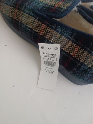 Zapatillas de casa cuadros Talla 46