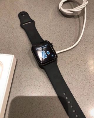 Apple Watch Series 6 Grigio Siderale
