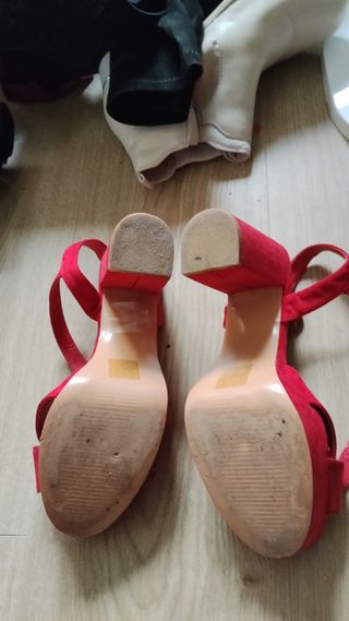 Sandalias rojas tacón talla 39