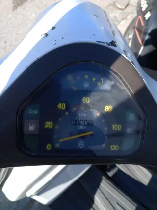 Lote Vespas PX200E Iris o sueltas Y Vespa 125 FL