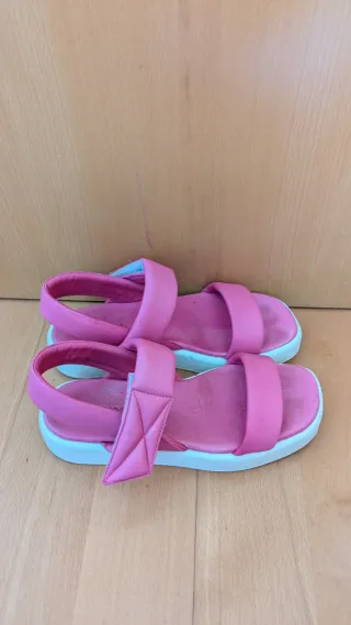 Sandalias Inuovo Piel Fucsia