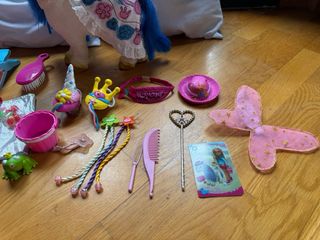 Muñeca Nancy con vestido rosa y botas