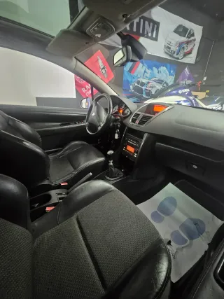 Peugeot 207 2007