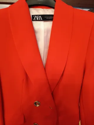 Blazer Rojo Zara Fiesta