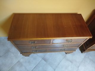 Comoda de madera