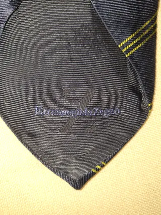 Cravatta Ermenegildo Zegna blu e oro