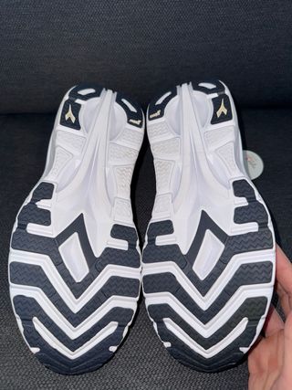 Zapatillas Diadora Azul y Rojo