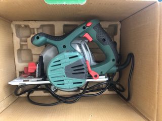 Sierra Circular Bosch PKS 55-2 A + 2 discos