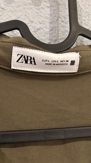 Vestido Zara verde militar