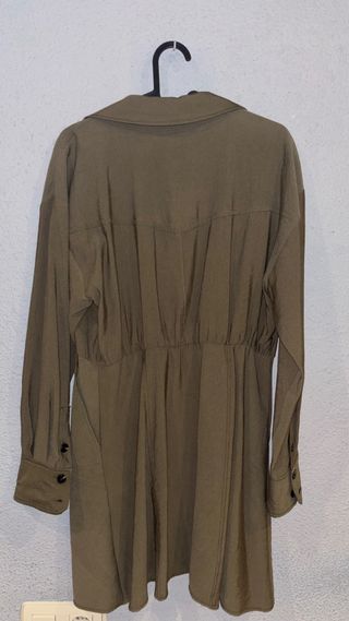 Vestido Zara verde militar