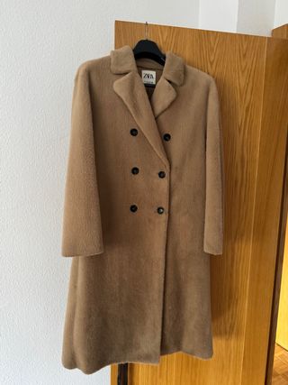 Abrigo Zara Camel Pelo Corto