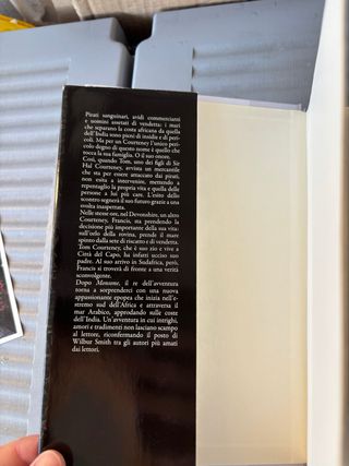 Libro Wilbur Smith- Il giorno della tigre