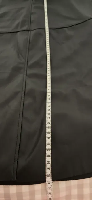 Falda Piel Sintética Negra Bolsillos