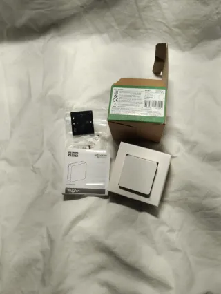 Sensor Temperatura y Humedad Schneider CCT59301 va