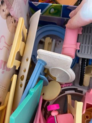 Lote de Muñecas Barbie y Accesorios