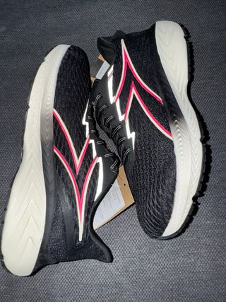 Zapatillas Diadora Correr Negras y Rosas