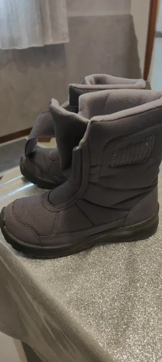 Scarpe da neve lilla viola