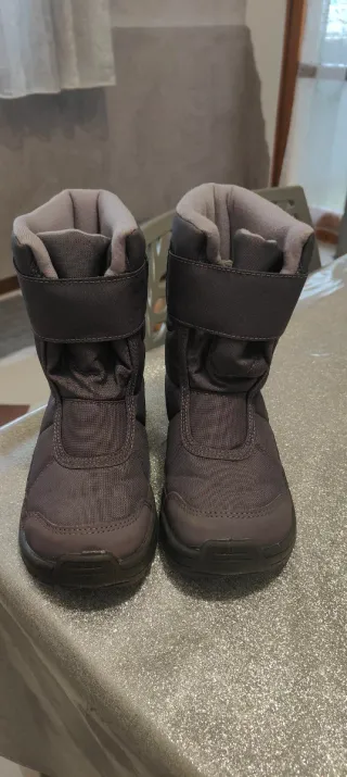 Scarpe da neve lilla viola