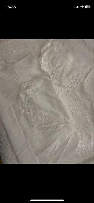 Juego sábanas minicuna bordadas