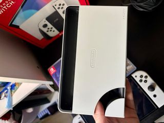 Nintendo Switch OLED Bianca e Nera