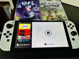 Nintendo Switch OLED Bianca e Nera