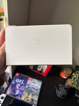 Nintendo Switch OLED Bianca e Nera