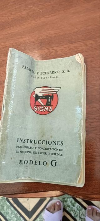 Máquina de coser eléctrica Sigma verde