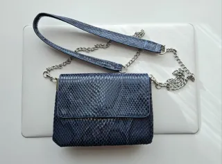 Bolso pequeño azul oscuro