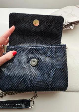 Bolso pequeño azul oscuro